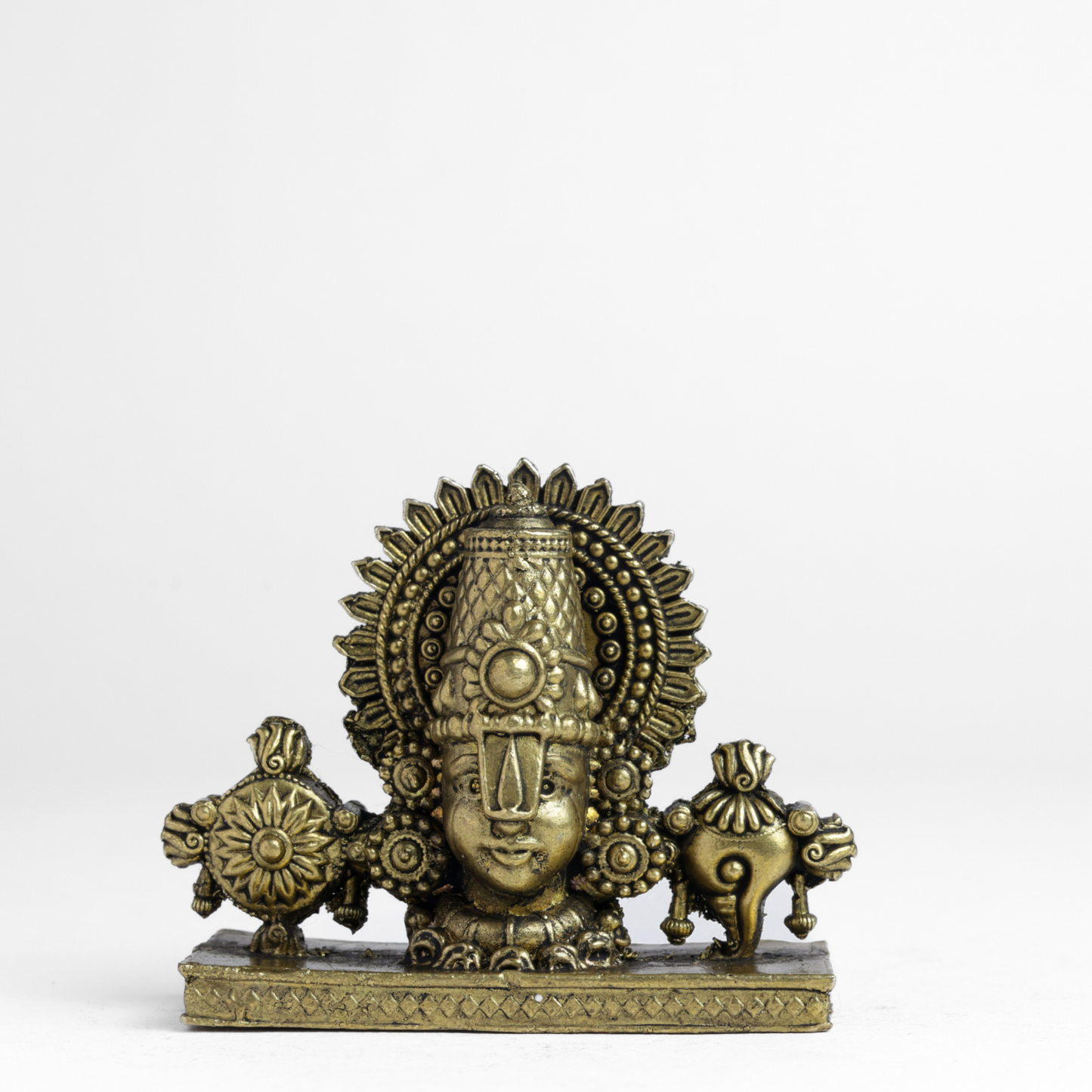 Bhimonee Decor 150 gm Balaji Face Panchloha Idol | Size 5 × 6 × 2.5 CM | Handcrafted Tirupati Balaji Divine Face for Home & Temple Décor