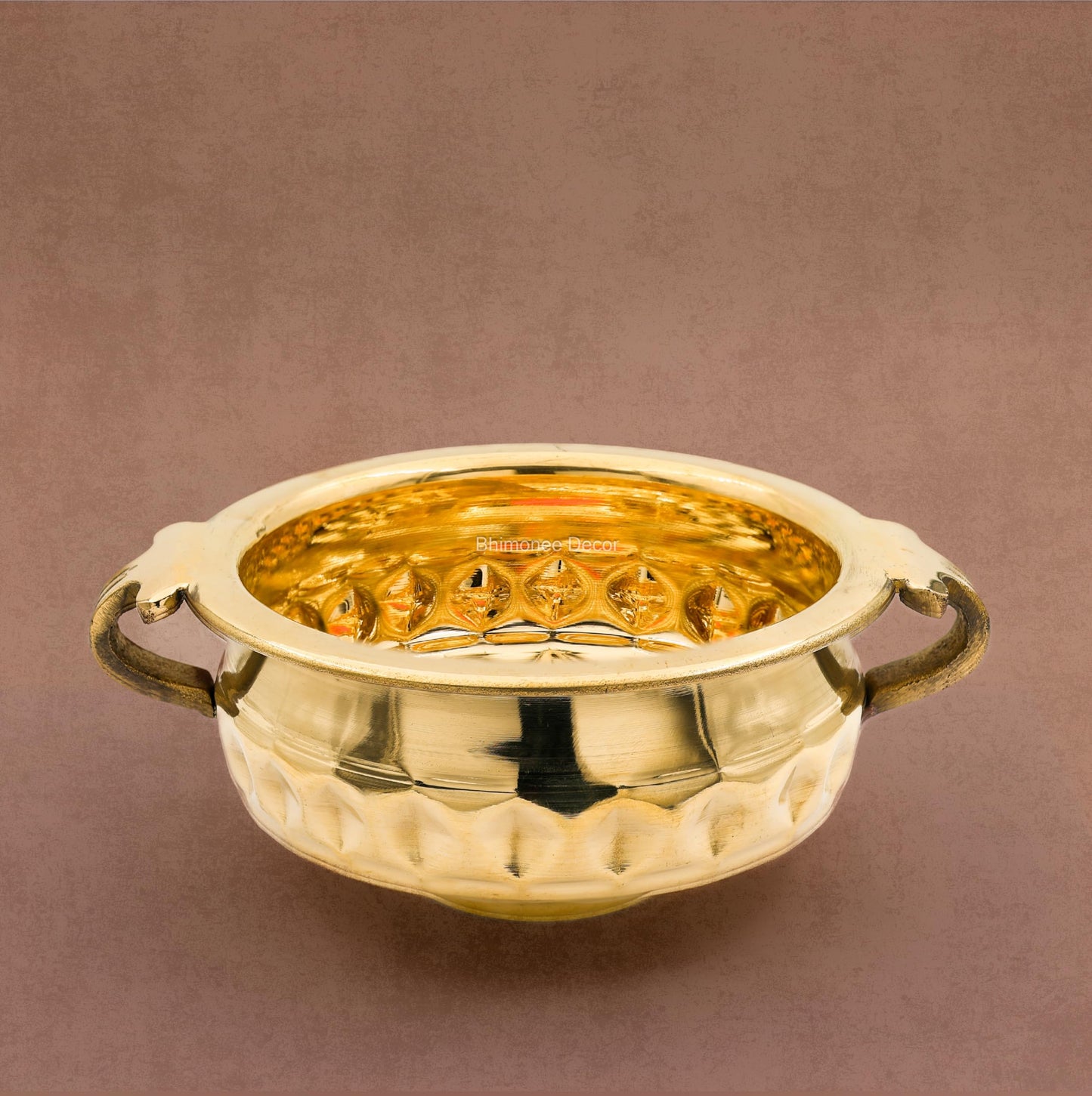 Bhimonee Decor Diamond Carving Urali Thali 6" | 320 gm Decorative Brass Bowl & Platter | Home Decor, Pooja & Gifting | Brass | Gold