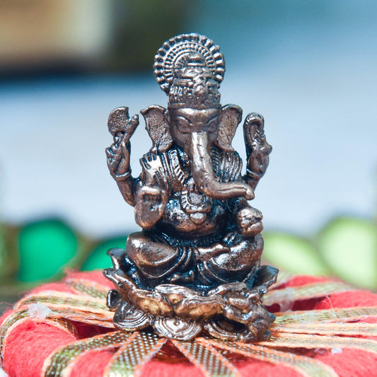 Copper Idols India - By Bhimonee Decor | 1.4 Inch Copper Ganesha Idol | 30 Grams Weight | Patina Antique Finish | Small Lord Ganesha Statue | Decorative Hindu God Idol |