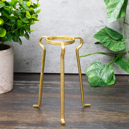 NEETU ARTS Golden Abhishek Stand – 5 Inch Medium Brass Puja Stand for Jal Abhishek & Shivling Pooja | Traditional Hindu Mandir Accessory | Rust-Free Golden Finish