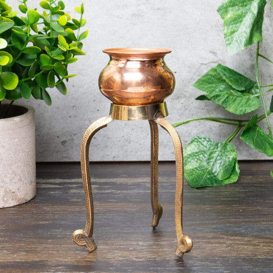 NEETU ARTS Swastik Abhishek Stand – Brass Puja Stand for Jal Abhishek, Rituals & Mandir Use | Traditional Hindu Religious Decor | 4 Inch