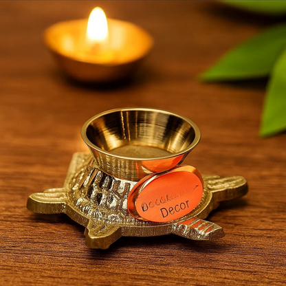 Bhimonee Decor Brass Shankh Stand for Pooja Room Decor, 1 inches, 100 gm