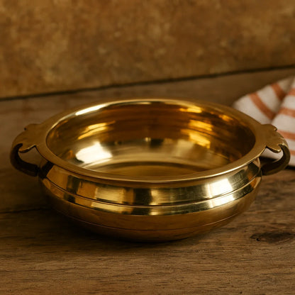 Bhimonee Decor Pure Brass Plain Design Urli/Decorative Bowl 7.5