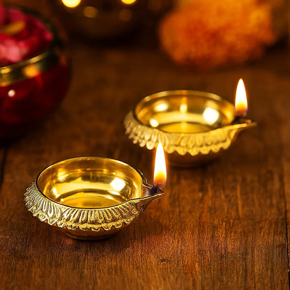 Modern Gift Centre - Set of 2 Pure Brass Kuber Diya 1 inch by printology