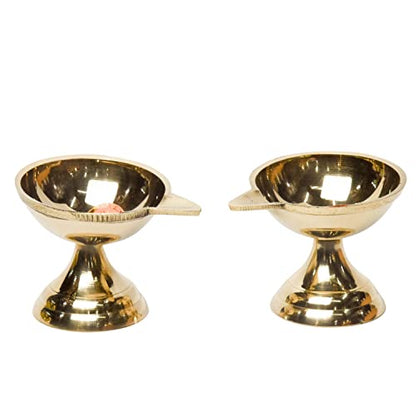 Bhimonee Decor Pure Brass Paan Deep, Deepak, Diya for Pooja Purposes, 2.1 Inches, 180 gm