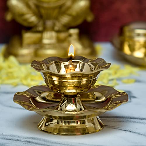 Bhimonee Decor Pure Brass Nanda Akhand Jyoth Table Diya, Plate Design, 2.3 inches, Brass, Pack of 1 pc