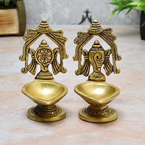 Bhimonee Decor Pure Brass Shanku Chakra Antique Arch Design Diya, 4.5 inches, Brass Yellow Antique Finish, Pack of 1 Pair