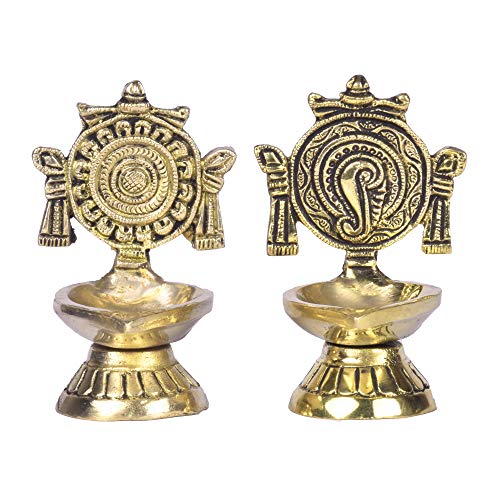 Printology Modern Centre Pure Brass Shanku Chakra Table Diya/Deep/Deepak for Pooja/Puja/Mandir/Diwali/Festival Decoration, Pair